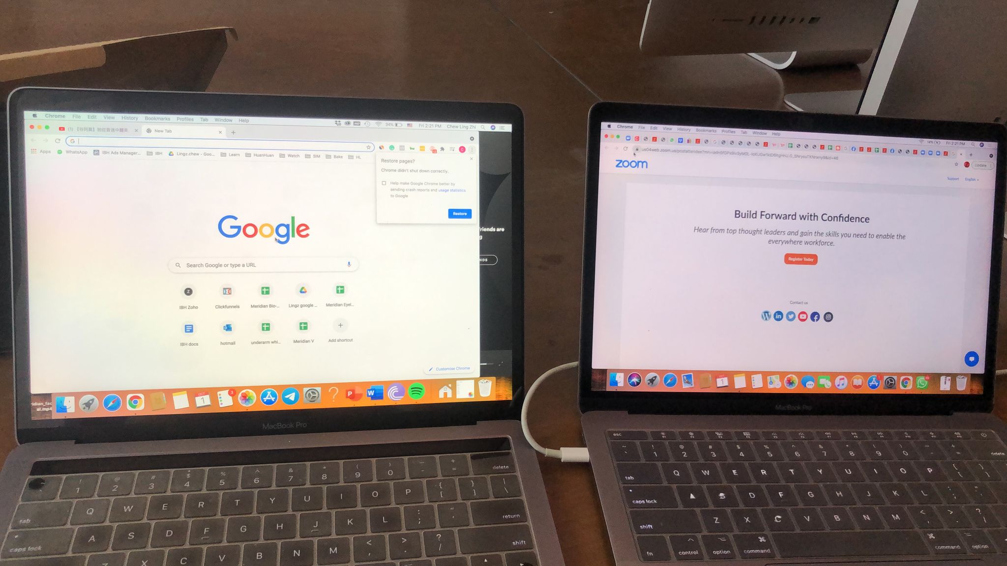 Why are the MacBook Pro Retina A1706 and MacBook Pro Retina A1708 LCDs Have a Slightly Yellowish Color?