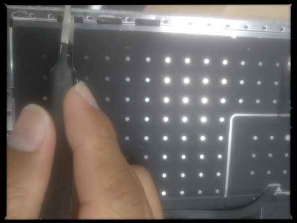 How to Open and Stick Back Surface Laptop Casing After Repair